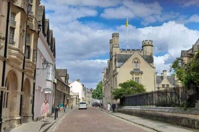 Oxford's literary legends and landmarks: A Self-Guided Audio Tour - Alice’s Shop and the practical magic of street-level Wonderland