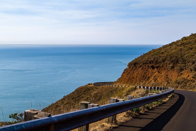 Pacific Coast Highway: Smartphone Audio Tour, LA to Santa Maria - Los Angeles to Venice: Loyola Marymount, Marina del Rey, and beach-watching fuel