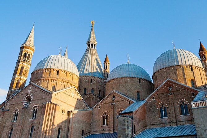 Padova Scavenger Hunt and Sights Self-Guided Tour - Key things you’ll notice right away