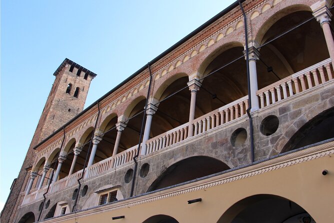 Padova Scavenger Hunt and Sights Self-Guided Tour - Should you book this Padua scavenger hunt?