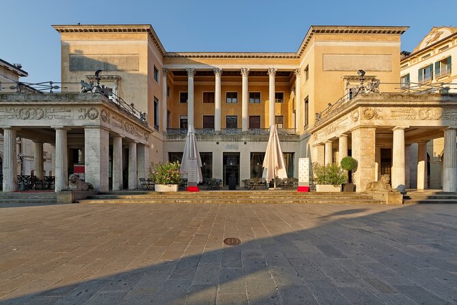 Padova Scavenger Hunt and Sights Self-Guided Tour - How the Explorial-App turns landmarks into clue-driven stops