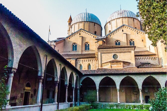 Padua Scavenger Hunt and Highlights Self Guided Audio Tour - Quick hits before you go