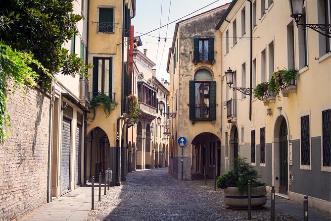 Padua Scavenger Hunt and Highlights Self Guided Audio Tour - University of Padua and MUSME: learning without a schedule trap