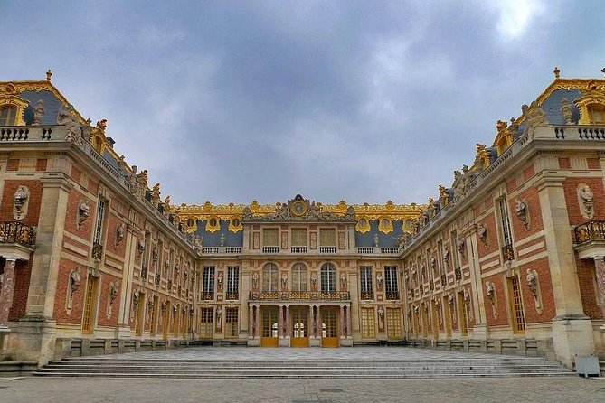 Palace of Versailles: tickets, audio guide and transfer - Key details that make this Versailles experience work