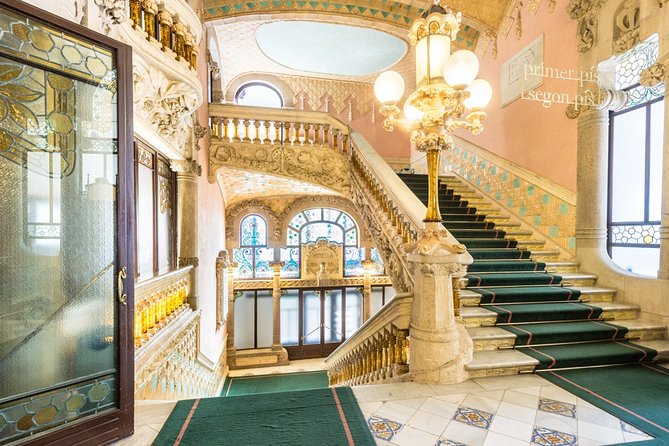 Palau de la Musica Catalana Admission Ticket with Audioguide - Price and value: $28.96 for architecture plus an audio story