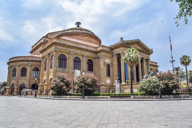 Palermo Scavenger Hunt and Highlights Self Guided Audio Tour - A 2.8 km walk that turns Palermo landmarks into a game