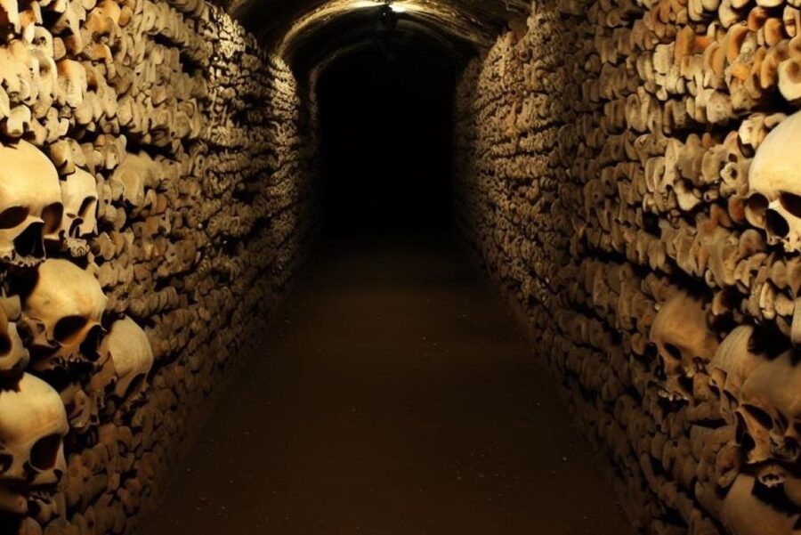 Paris: Catacombs, Audio Guide, and River Cruise Option - Key points to know before you go