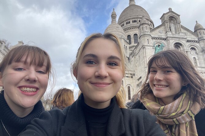 Paris (Montmartre) Scavenger Hunt and Sights Self-Guided Tour - Price and value: $11.93 for a self-paced Montmartre game