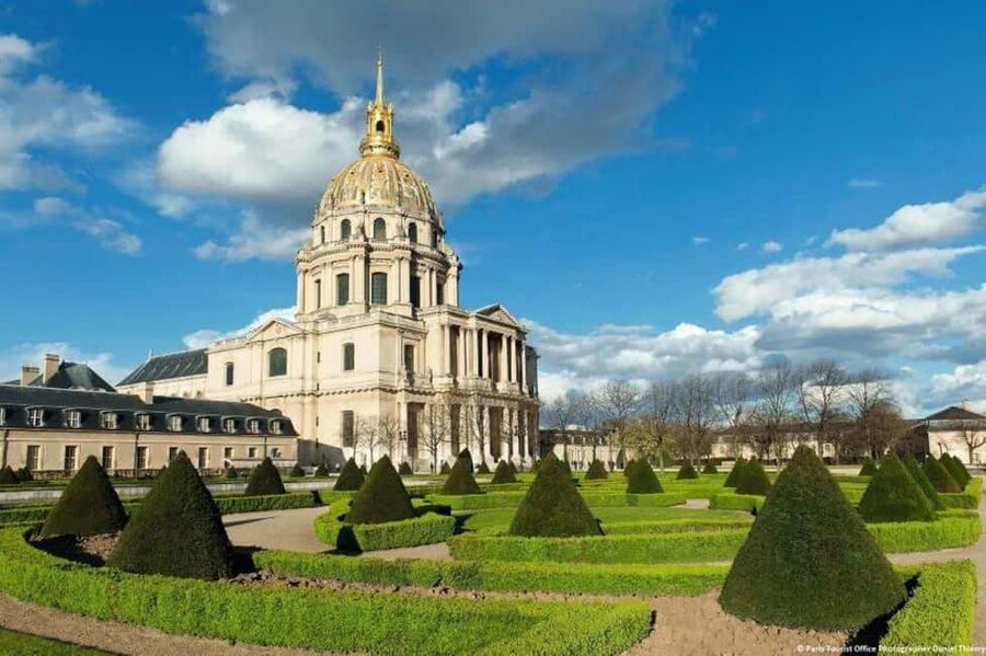 Paris: Musee De L'Armee Ticket With Digital Audio Guide - Why Les Invalides Makes This Museum Feel Different
