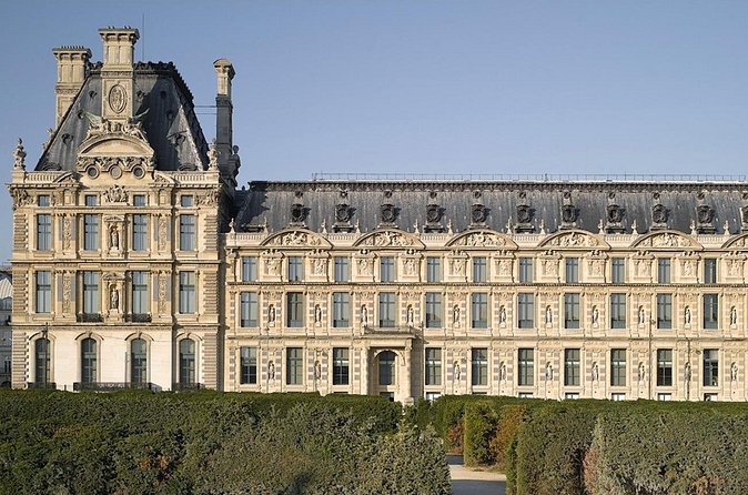 Paris: Museum of Decorative Arts Ticket and City Audio Tour - The Paris Landmarks Audio Tour: Using It Without Getting Lost