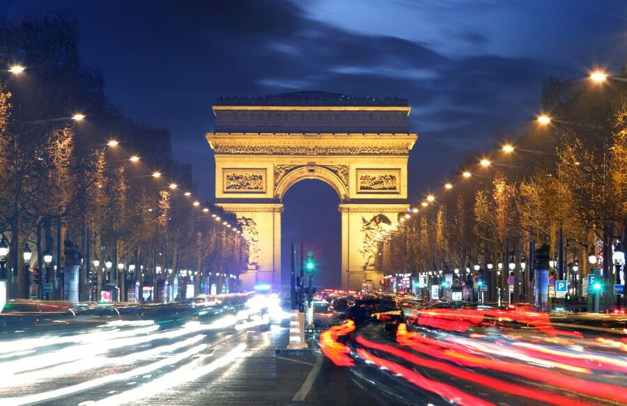 Paris: Panoramic Night Tour with Audio Guide and Host - The 90-minute plan: what you’ll see from the bus windows