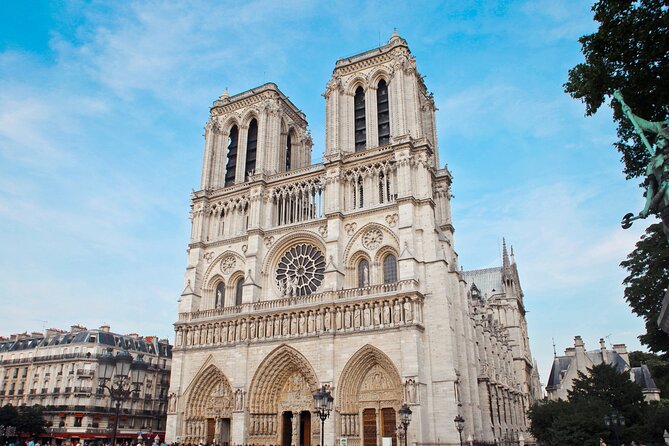 Paris Scavenger Hunt and Highlights Self-Guided Tour - Why the lack of a set schedule is a real feature