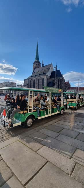 Pilsen: Panoramic Sightseeing - Bus Tour with audio guide - Why a panoramic bus works so well for Pilsen