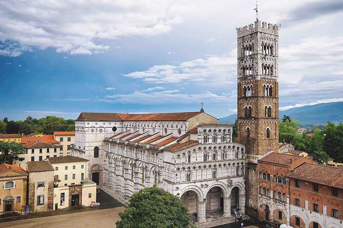 Pisa to Lucca Self-Guided Bike Tour Along the Puccini Trail - Medicean Aqueduct and San Giuliano Terme: engineering views, then spa-town mood