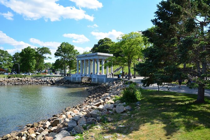 Plymouth Pilgrims Self-Guided Walking Audio Tour - Starting at 136 Water St: Download, Password, and Getting Audio to Play