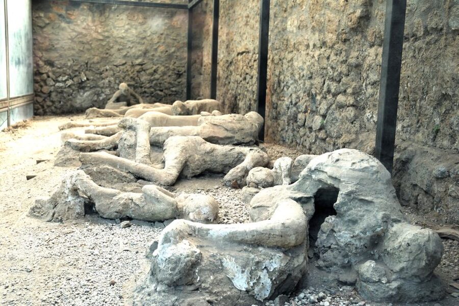 Pompeii: Entry Ticket with Optional Audio Guide - How to use the official audio guide without getting lost