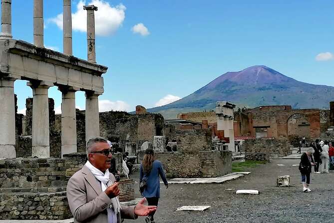 Pompeii from Naples: Smart Audio Guide with Travel Instructions - Villa dei Misteri to Temple of Jupiter: religious Pompeii, up close