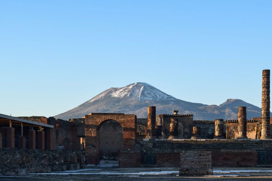 Pompeii: Skip-the-Line Entrance Ticket with Audio Guide - Audio Guide and Map Setup: Phone, Aux Cables, and Headphones
