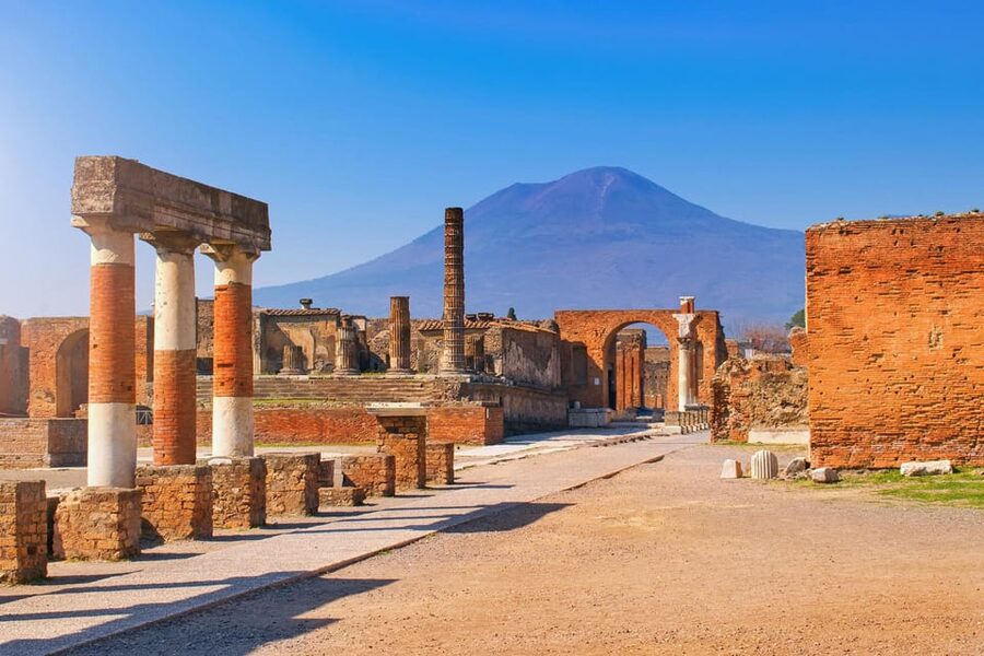 Pompeii Skip-the-Line Ticket and Audioguide - Who this tour suits best