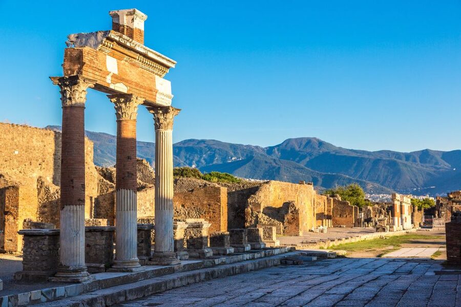 Pompeii: Skip-the-Line Ticket with Audio Guide and Map - Practical access and comfort realities