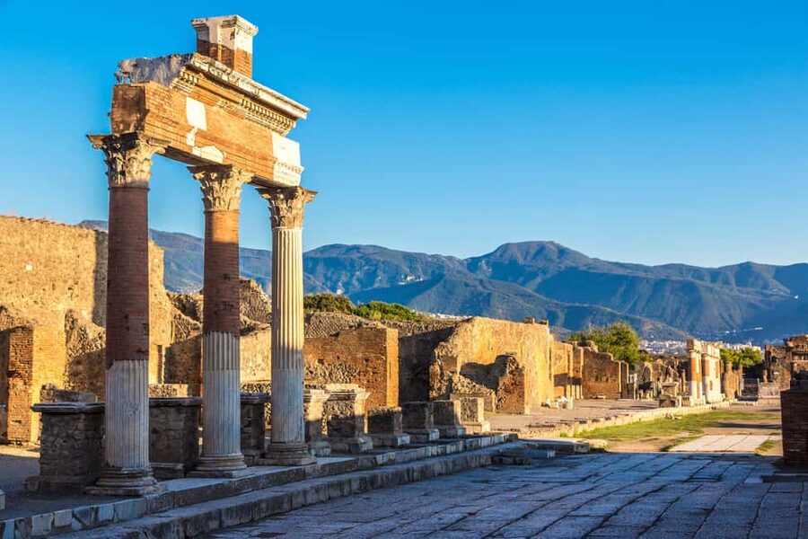 Pompeii: Skip-the-Line Ticket with Audio Guide and Map - Should you book this Pompeii experience?