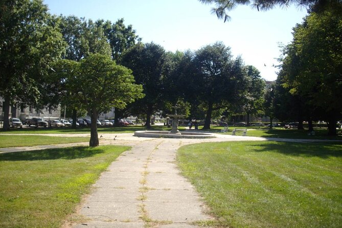 Portland Maine Self-Guided Driving & Walking Audio Tour Bundle - Price and Value: When $24.99 Per Person Makes Sense