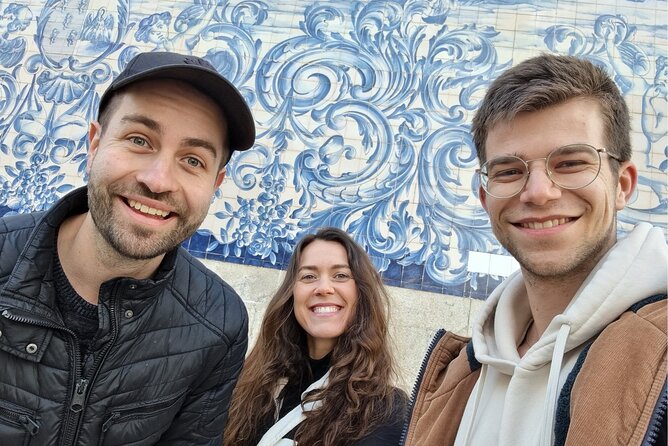 Porto Scavenger Hunt and Sights Self-Guided Tour - Key highlights worth your attention