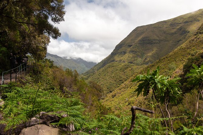 PR6 & PR6.1 25 Fontes & Risco Levada Self-Guided Hiking Rabaçal - What to bring: simple gear that prevents sore feet and bad surprises
