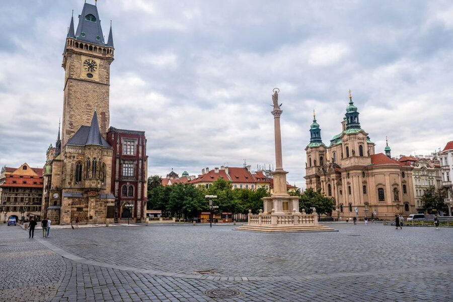 Prague Castle: Admission Ticket With Transfer And Audioguide - Getting started at Get Prague Guide (Maiselova 5) and what happens before you ride