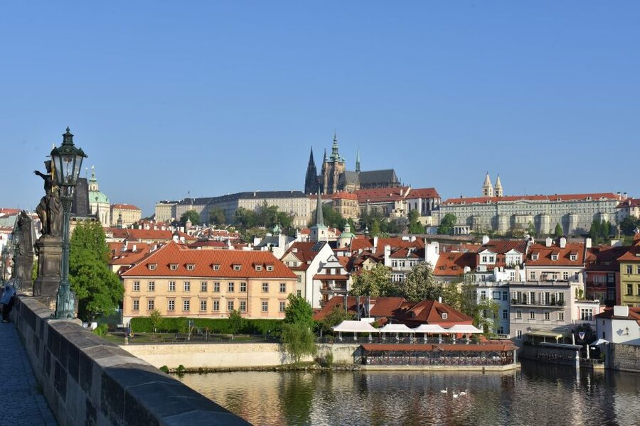 Prague Castle: Admission Ticket With Transfer And Audioguide - Skip-the-line entry and what your ticket actually includes