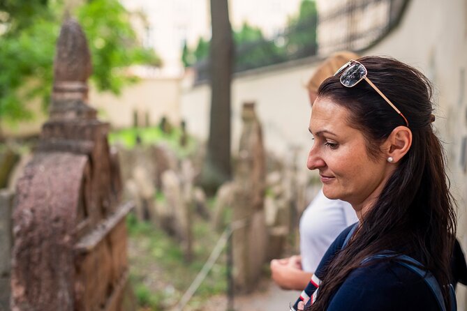 Prague Jewish Town Admission Ticket & Optional Audio Guide - Ticket pickup and that helpful 20-minute orientation