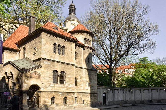 Prague Jewish Town Admission Ticket & Optional Audio Guide - Spanish Synagogue: Moorish style and the history of Jews in the region