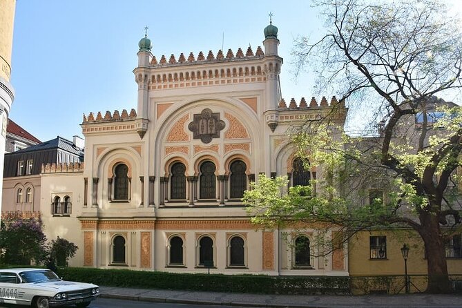 Prague Jewish Town Admission Ticket & Optional Audio Guide - Artschul Gallery / Robert Guttman Gallery: temporary exhibits with wartime focus