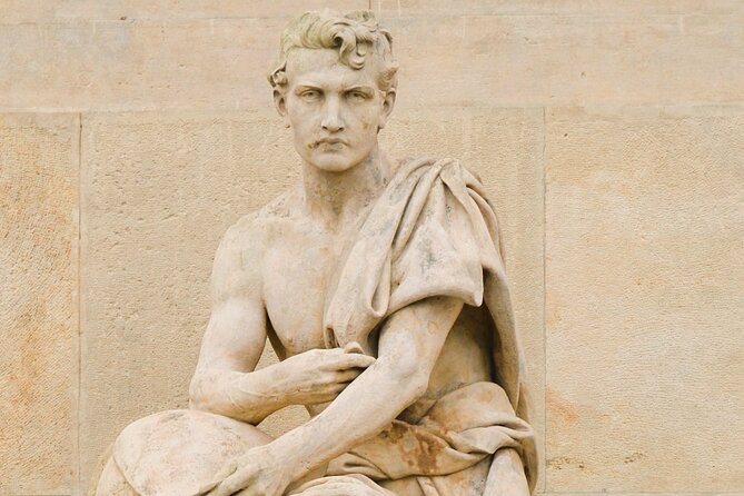 Prague: National Museum Ticket & Online Audioguide City Tour - Your self-guided mix: museum entry plus an Old Town/New Town audio route