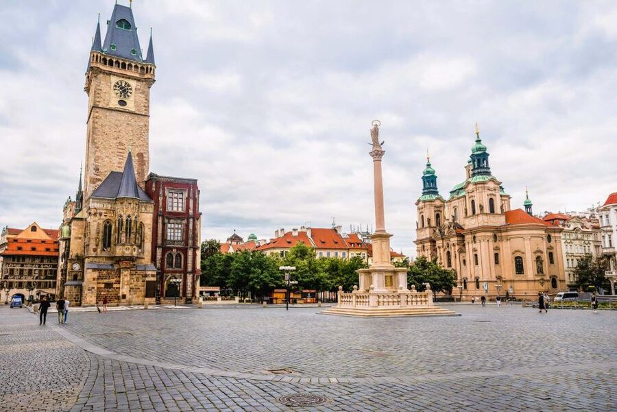 Prague: Old Town Square and Astronomical Clock Audio Guide - Key Things I’d Focus On