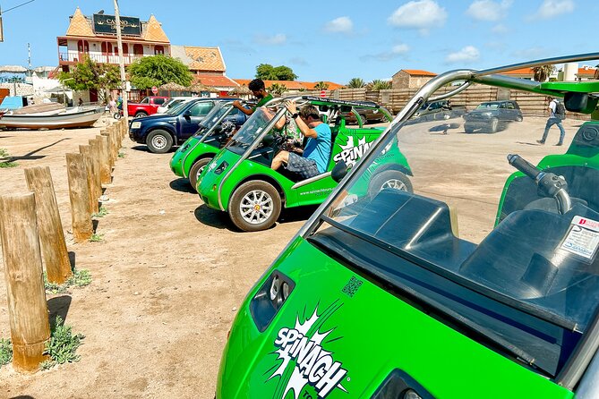 Private Guided Tour of Sal Island | Electric Car with Audio Guide - Mercado Municipal de Santa Maria: old-school crafts and conversations