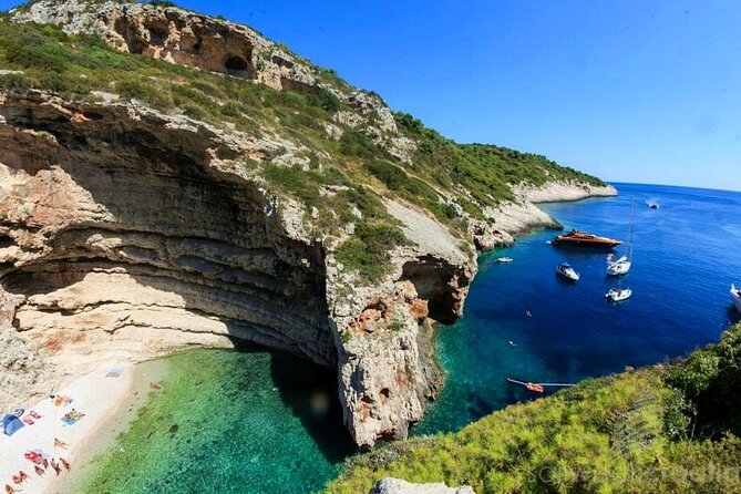 Private Hvar Island E-Bike Tour (Self-Guided) - E-bike performance, hills, and typical ride length
