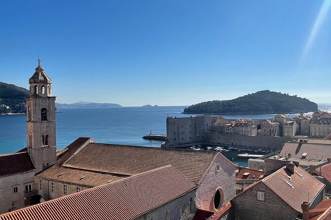 Private Self-Guided Audio Walking Tour in Dubrovnik Old Town - Amerling Fountain and Ivan Gundulić: street art with real names attached