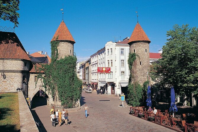 Private Self-Guided Audio Walking Tour in Tallinn Old Town - Stop 2: One of the best views of Tallinn