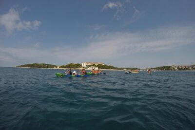 Pula Snorkeling and Kayaking tour self-guided - Meeting at Orca Diving Centre (Verudela 17) without the stress