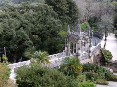 Quinta da Regaleira: Skip-The-Booth E-Ticket and Audio Guide - What the $32 price covers (and what makes it good value)