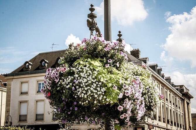 Reims Scavenger Hunt and Highlights Self Guided Audio Tour - Why this Reims hunt feels different from normal sightseeing