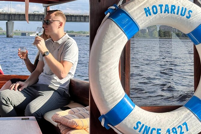 Riga: Evening or Sunset Boat Tour with Drink and Audio Guide - Tour pace: why 50 minutes feels like the right length
