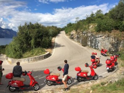 Riva del Garda: Lake Garda self-guided Vespa tour - DGtalguide navigation: self-guided, but not directionless