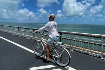 Road Trip through the Lower Keys Audio Tour - Stop 1: Blue Hole for alligators, Key deer, and a dramatic pause