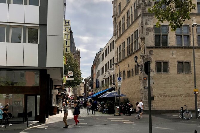 Roman Cologne: A Self-Guided Audio Tour - Stop-by-stop: from Kreuzblume to Cologne Cathedral