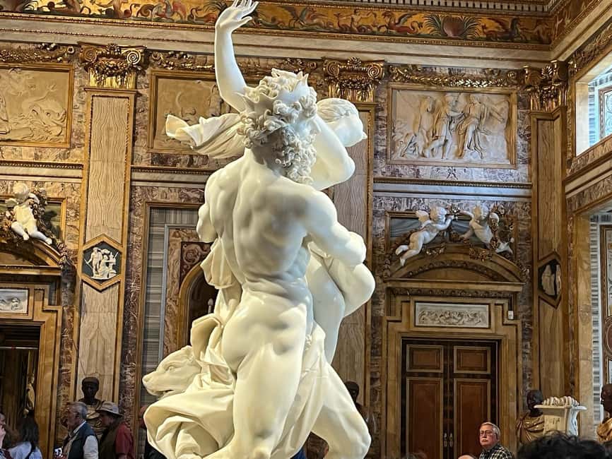 Rome: Borghese Gallery Skip the line ticket and Audioguide - Meeting your host and getting inside quickly (red flag, strict timing)