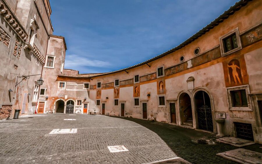 Rome: Castel Sant’Angelo Entrance Ticket with Audioguide - Key Things I’d Zoom In On