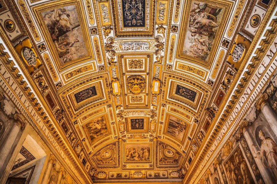 Rome: Castel Sant’ Angelo Ticket and Audio Guide - The smartphone audio guide: what it does well (and what you must bring)
