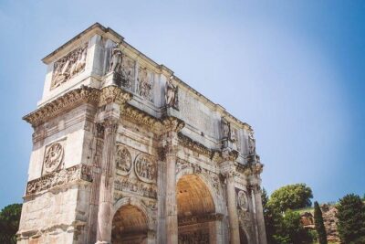 Rome: Colosseum Access with Official AI App & Arena Option - The official AI app: good for pacing, not for miracles